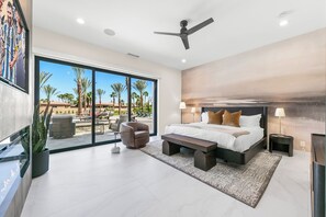 Free WiFi, bed sheets, wheelchair access - The Hideaway, Pool & Outdoor TV (Bermuda Dunes)