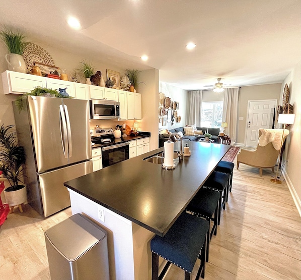 Microwave, oven, stovetop, dishwasher