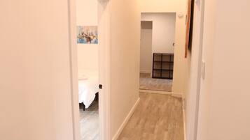 Iron/ironing board, travel cot, WiFi, bed sheets
