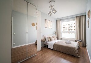 Room - Wola Obozowa Spacious Apartment (Warszawa)