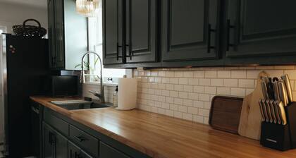 Vintage Style Home Near Downtown | W&D + Patio