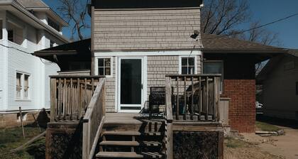 Charming Home Near Downtown Wichita! W&D + Patio