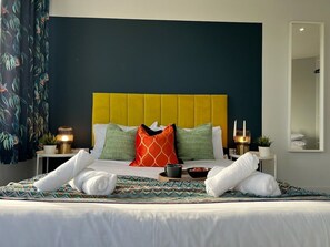 3 chambres, fer et planche à repasser, Wi-Fi gratuit, draps fournis