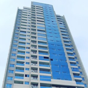 Front of property - SkyHome Flats Palmas - Century 21 Resid. (Palmas)