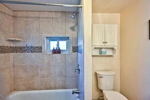 Hair dryer - The Cottage on Colorado (Buena Vista)