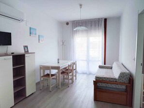 Interior - Holiday apartment with balcony (Jesolo)
