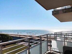 Property grounds - Holiday flat with balcony (Jesolo)