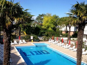 Pool - Holiday apartment with pool (Cavallino-Treporti)