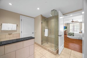 Shower - Honua Kai | 3 FREE Rental Cars | KBM Resorts | 50Mb Internet | 3 Units, 6 Bedrooms | HK ML-3128 (Lahaina)