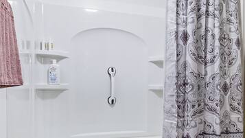 Håndklæder, Sæbe, Toiletpapir