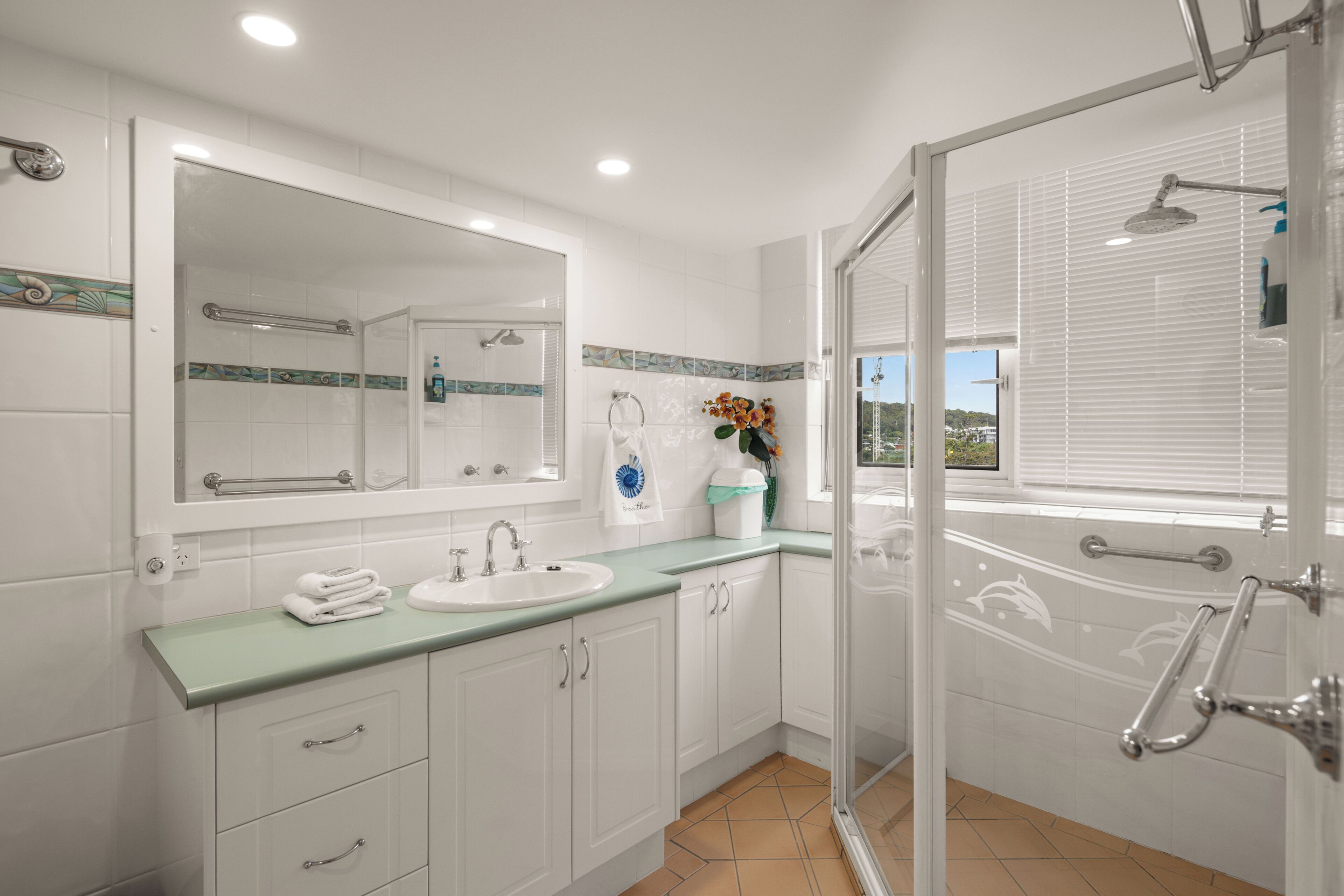 Apartment, Balcony, Ocean View | Bathroom