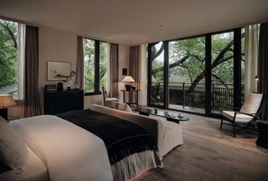 Basic Double Room, Garden View