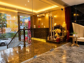 Khu sảnh