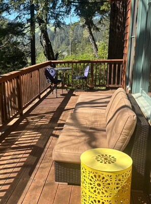 Property grounds - Quiet, 2.5 bedroom Healthy House between Fairfax and Point Reyes station (Lagunitas-Forest Knolls)