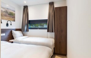 Room - Awesome home in Wenum-Wiesel with WiFi (Wenum-Wiesel)