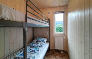 2 sovrum, resesäng och gratis wi-fi