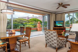 Interior - Honua Kai | 2 FREE CARS| KBM Resorts | X X L Corner Suite | 2 Units, 4 Bedrooms | HK ML-3317 (Lahaina)