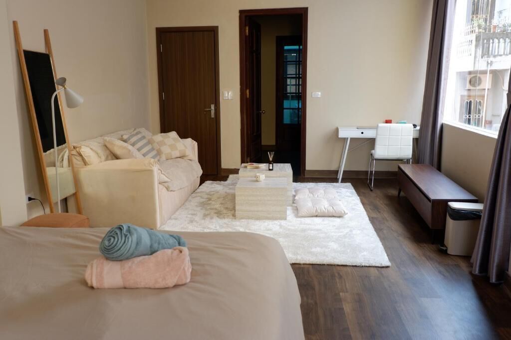 Basic Studio, Balcony, City View