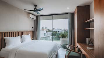 Deluxe Apartment, Garden View