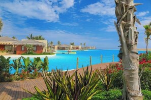 Pool - New 4BR Ocean View Villa with Airport Transport (Cabo San Lucas)