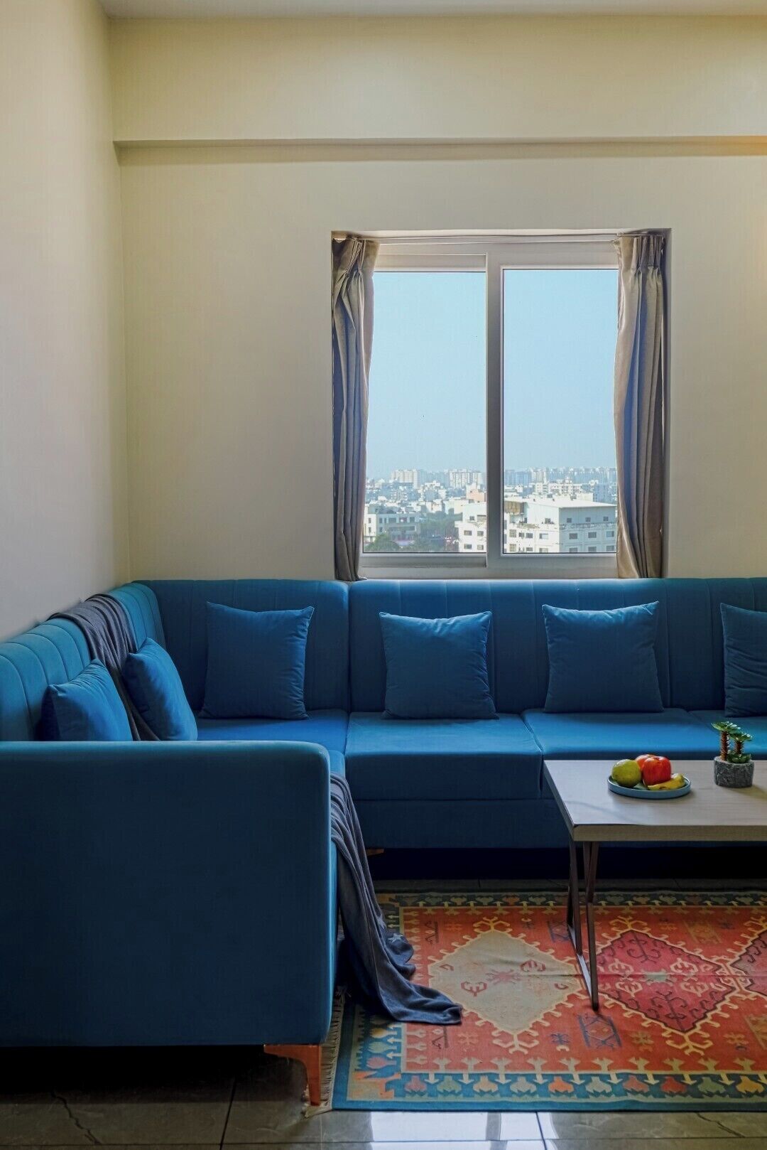 Habitación de lujo | Zona de estar | Una televisión