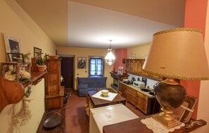 Living area - 2 bedroom awesome home in Gioviano (Gioviano)