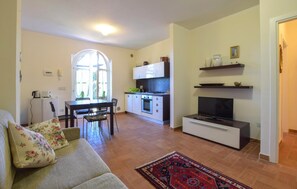 Smart TV, fireplace - Pet friendly home in Gualdo Cattaneo with sauna (Gualdo Cattaneo)