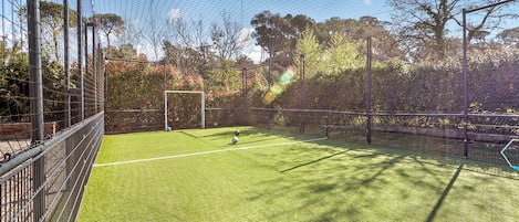 Sportplatz