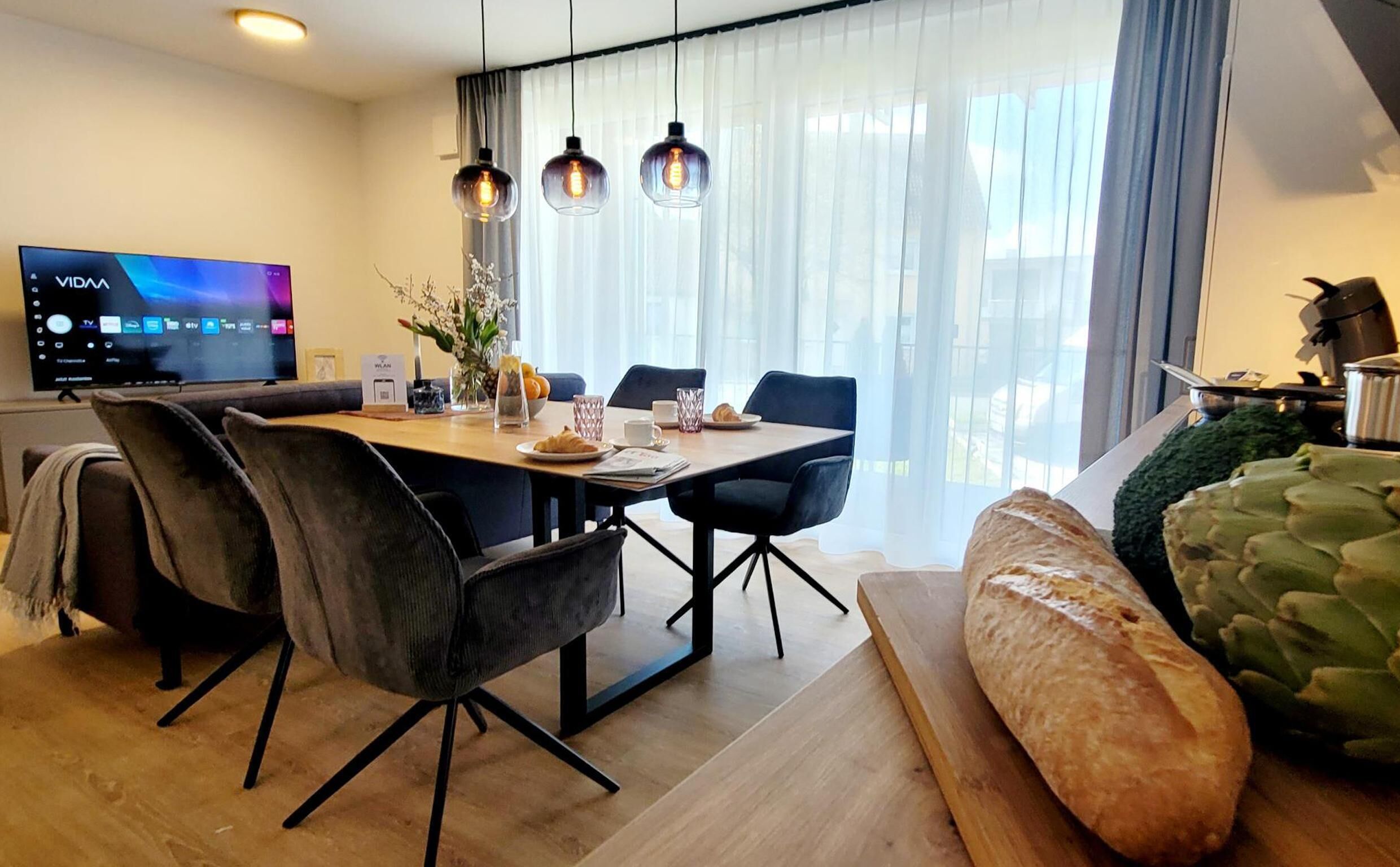Appartement mit Balkon-Essbereich
