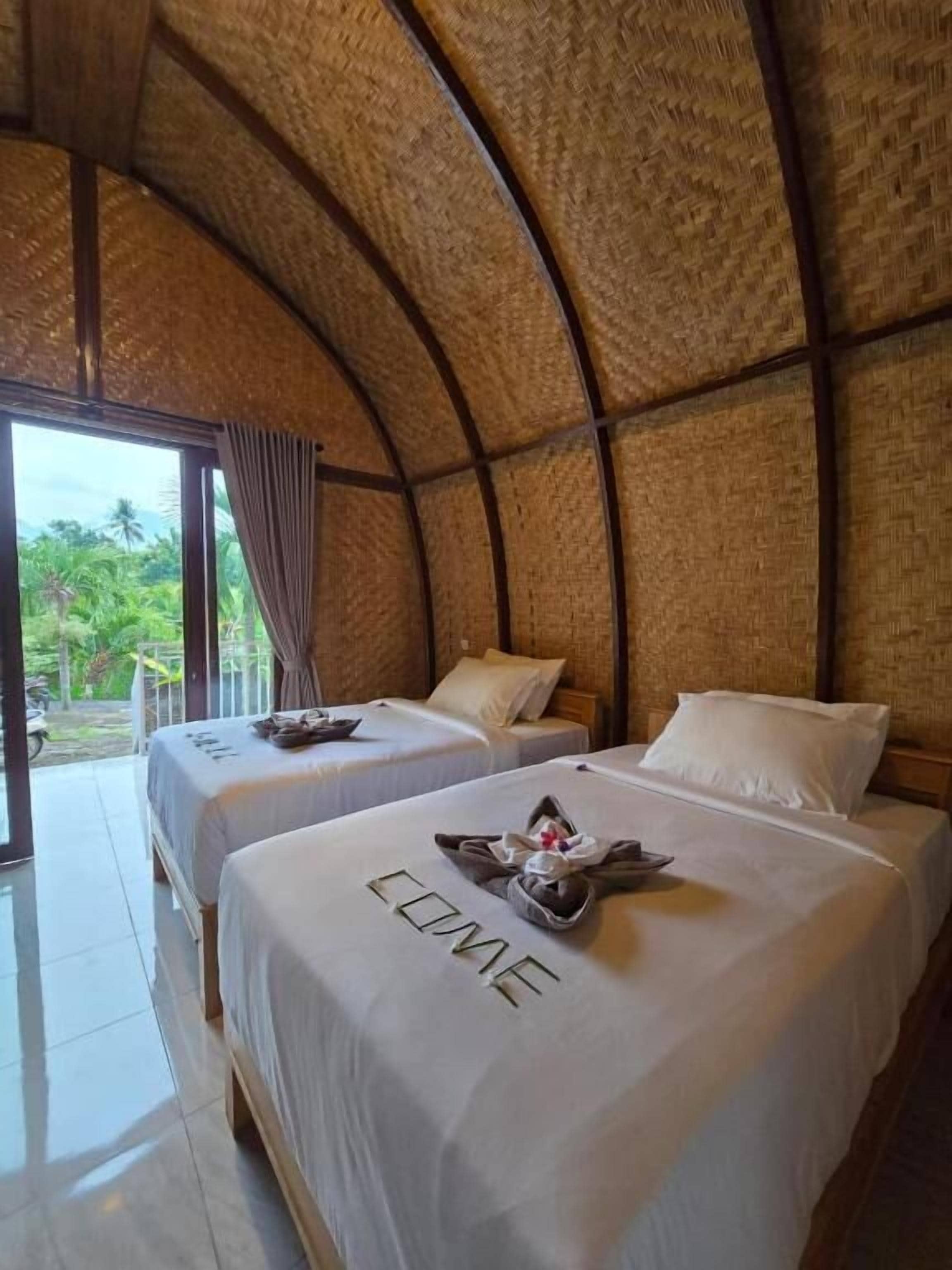 Superior Double or Twin Room, Balcony, Hill View