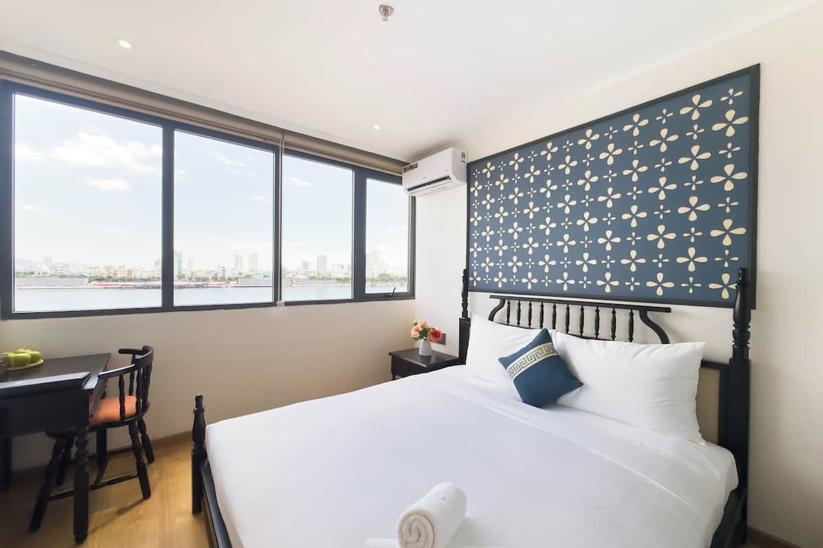 Twin Room, River View | Free WiFi, bed sheets