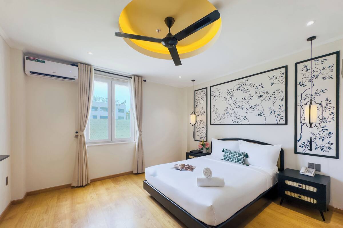 Kamar Double Standar | Wi-Fi gratis dan seprai linen