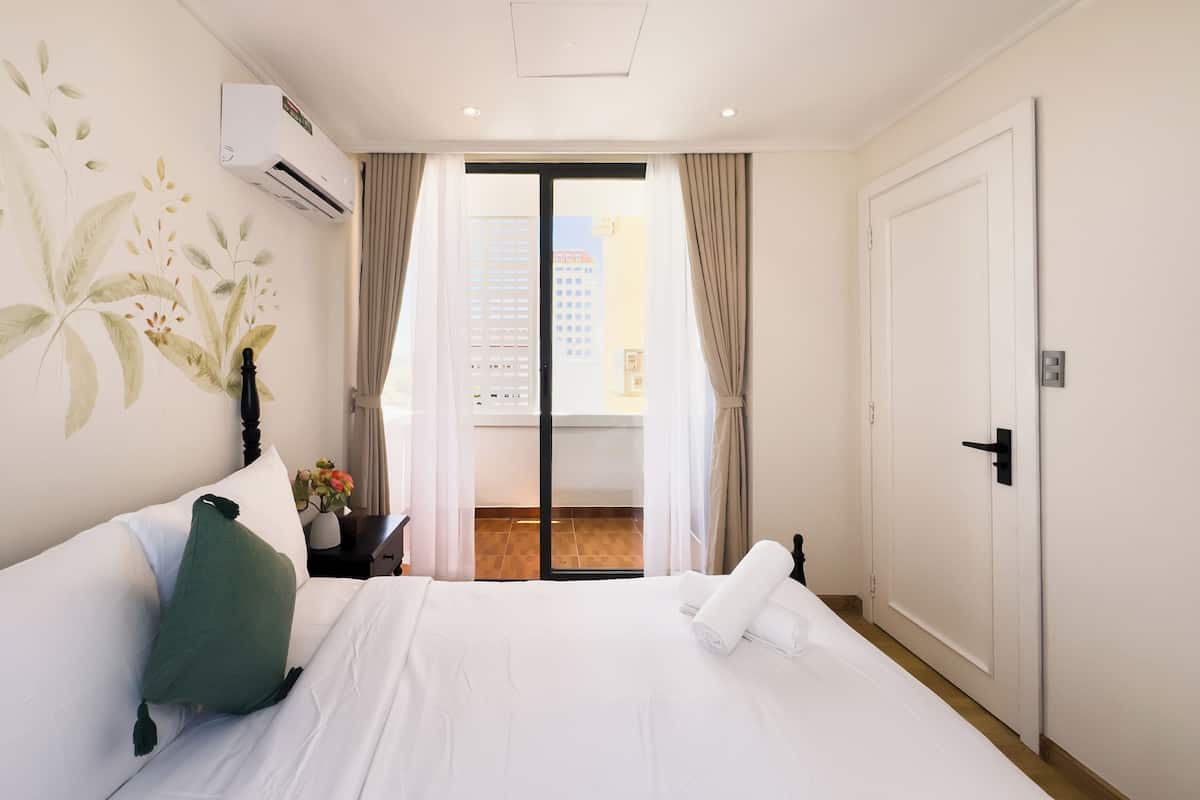 Twin Room, City View | Free WiFi, bed sheets