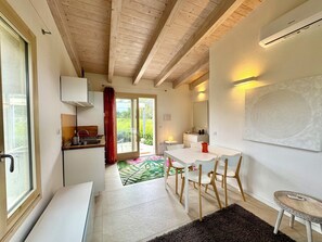 Interior - "Nature's pool Bilocale" (Bari Sardo)