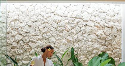 Lomo Boutique Hotel, Uluwatu.