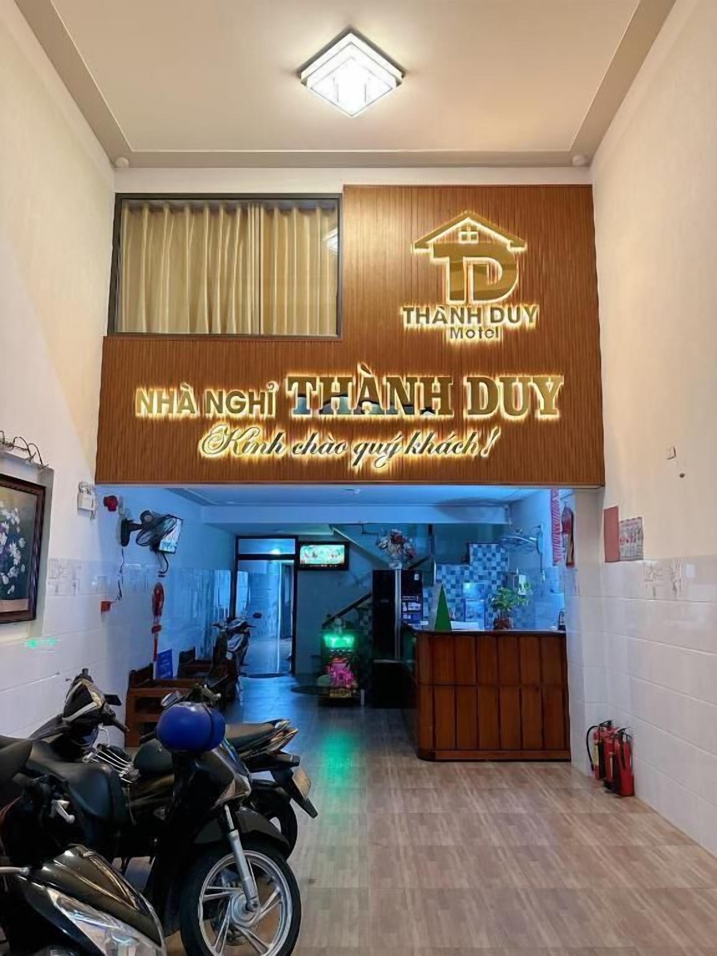 Monolocale Classic, balcone, vista città | Hall