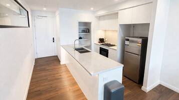 Microwave, oven, stovetop, dishwasher