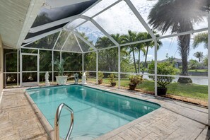 Outdoor pool, a heated pool - Waterfront Oasis - Fish from Backyard, Heated Pool & Spa (Cape Coral)