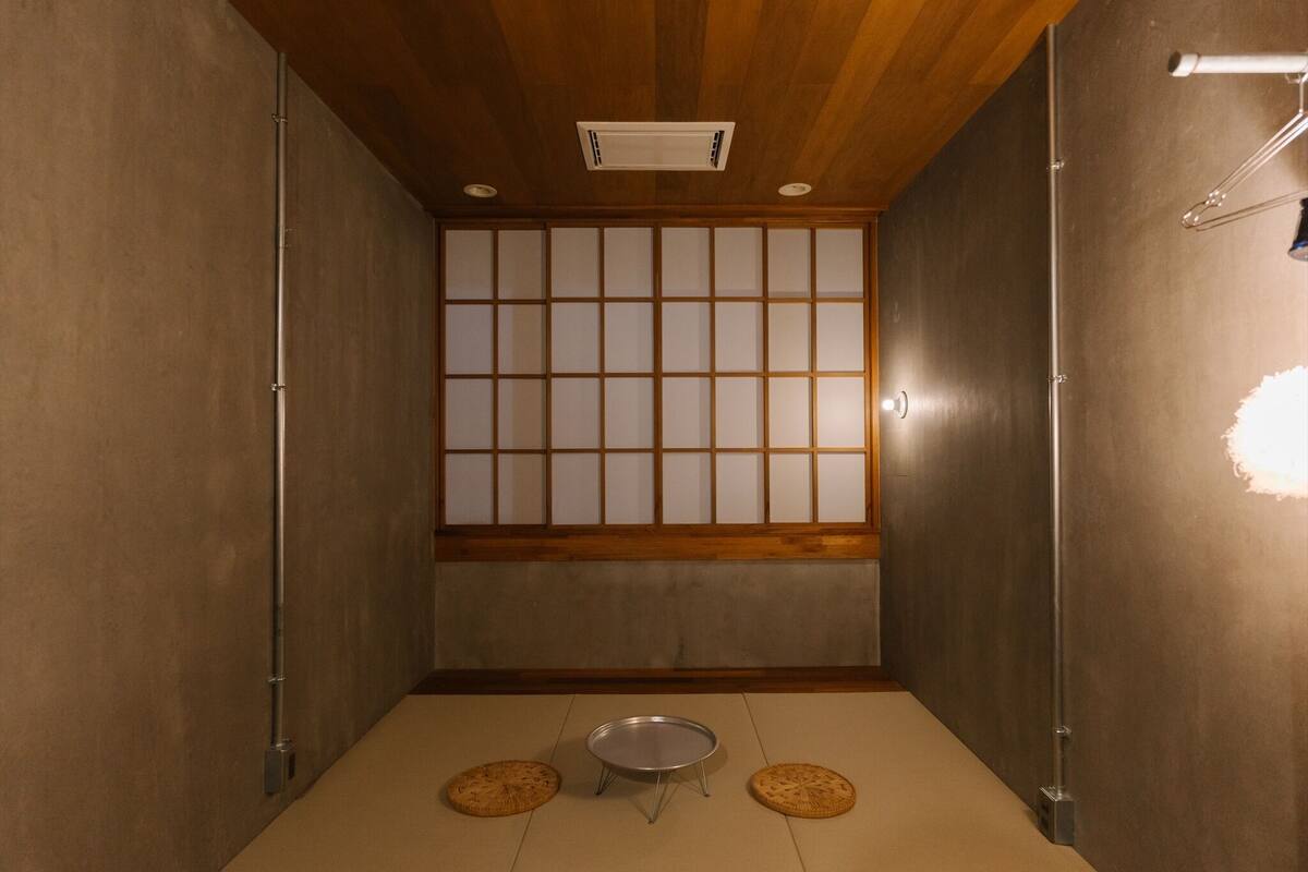 스탠다드 트윈룸, 금연, 공용 욕실 (Small Japanese-style room) | 무료 WiFi, 침대 시트