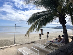 On the beach, beach bar - Seabeds 3 Bedroom Beachside Apartment Home (Nadi)