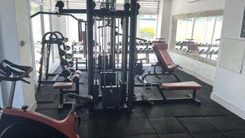 Apartment, 3 Bedrooms, Kitchen, Garden View | Fitness facility