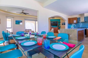 Dining - Casa Elegante Luxury Villa (Isla Mujeres)