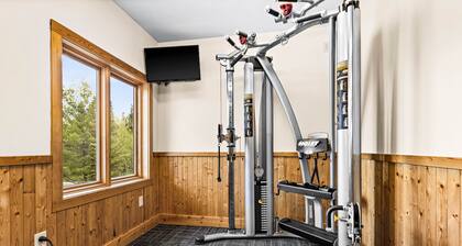 Panoramic Lake Views | 1BR w/King Suite | Pools