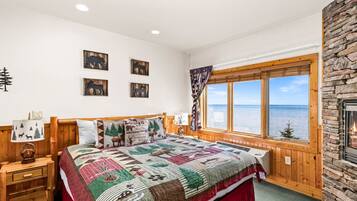 2 bedrooms, desk, free WiFi