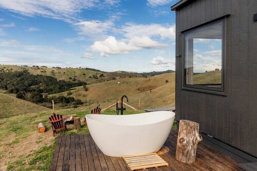 Tiny Aahana - Sunshine Coast Hinterland