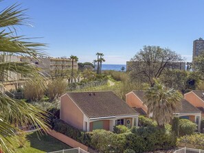 Exterior - L'anglade T3 clim, plages à pieds  6P (LE LAVANDOU)