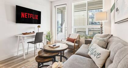 Lux Retreat | Heart of South Coast | Top Amenities