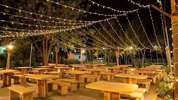 Ristorazione all'aperto