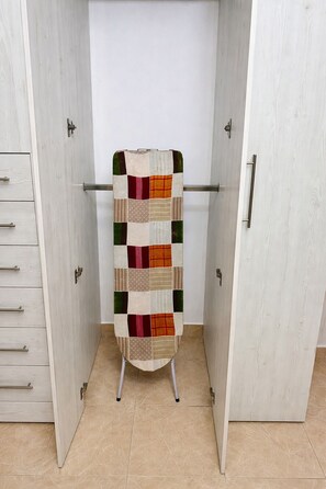 Interior - Nova Suite : Modern and cozy in the center of Guayaquil (Guayaquil)