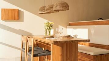 Villa, privézwembad, uitzicht op tuin | Dineren